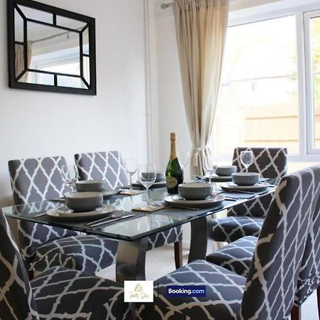 4 Bedroom House With Parking Near City Centre By Trinity Stays Short Lets & Serviced Accommodation Cambridge מראה חיצוני תמונה